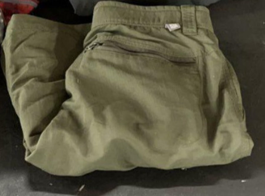 The North Face olive ripstop cargo shorts men's 32 source photo