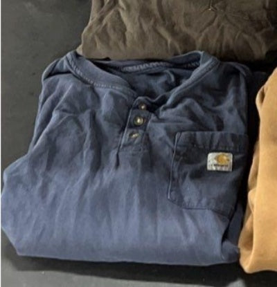 Carhartt navy short sleeve Henley T-shirt men's XL clean source photo