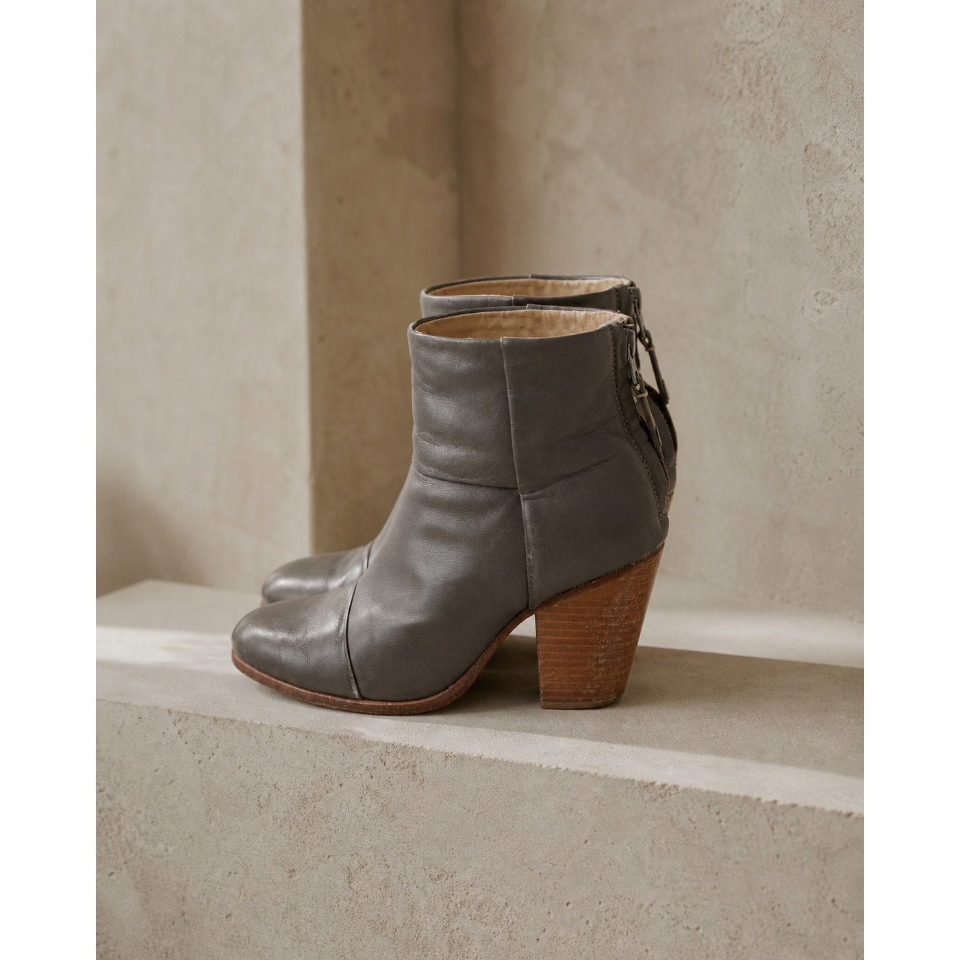 Rag & Bone Leather Ankle Boots Gray Stacked Heel Women’s Size 6