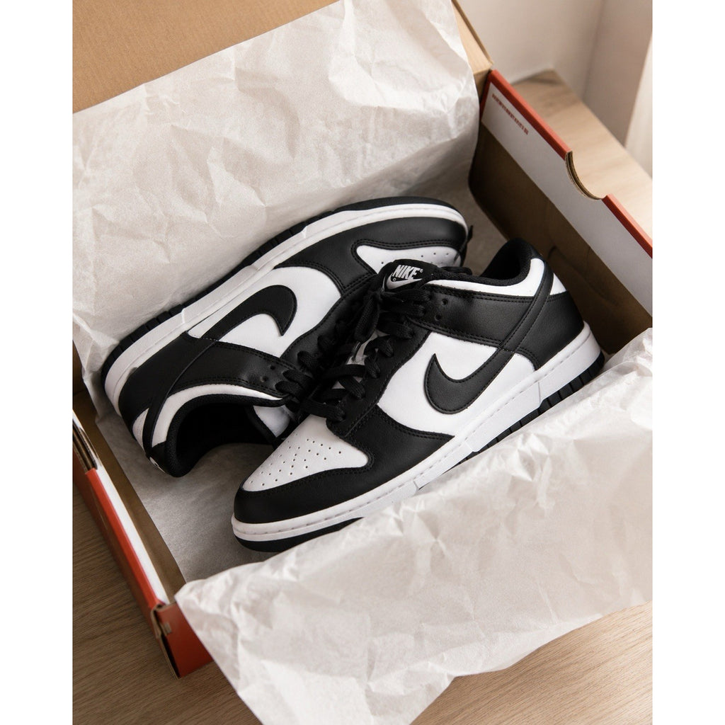 Nike Dunk Low Retro Panda Men’s Size 9 Black White Leather Sneakers