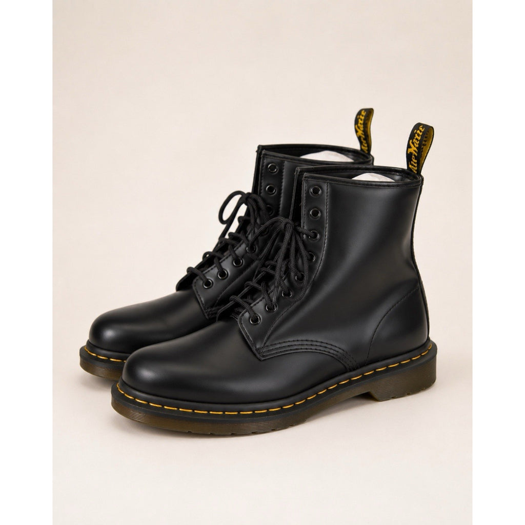 Dr. Martens Women's 1460 Smooth Leather 8-Eye Boots Black US 9