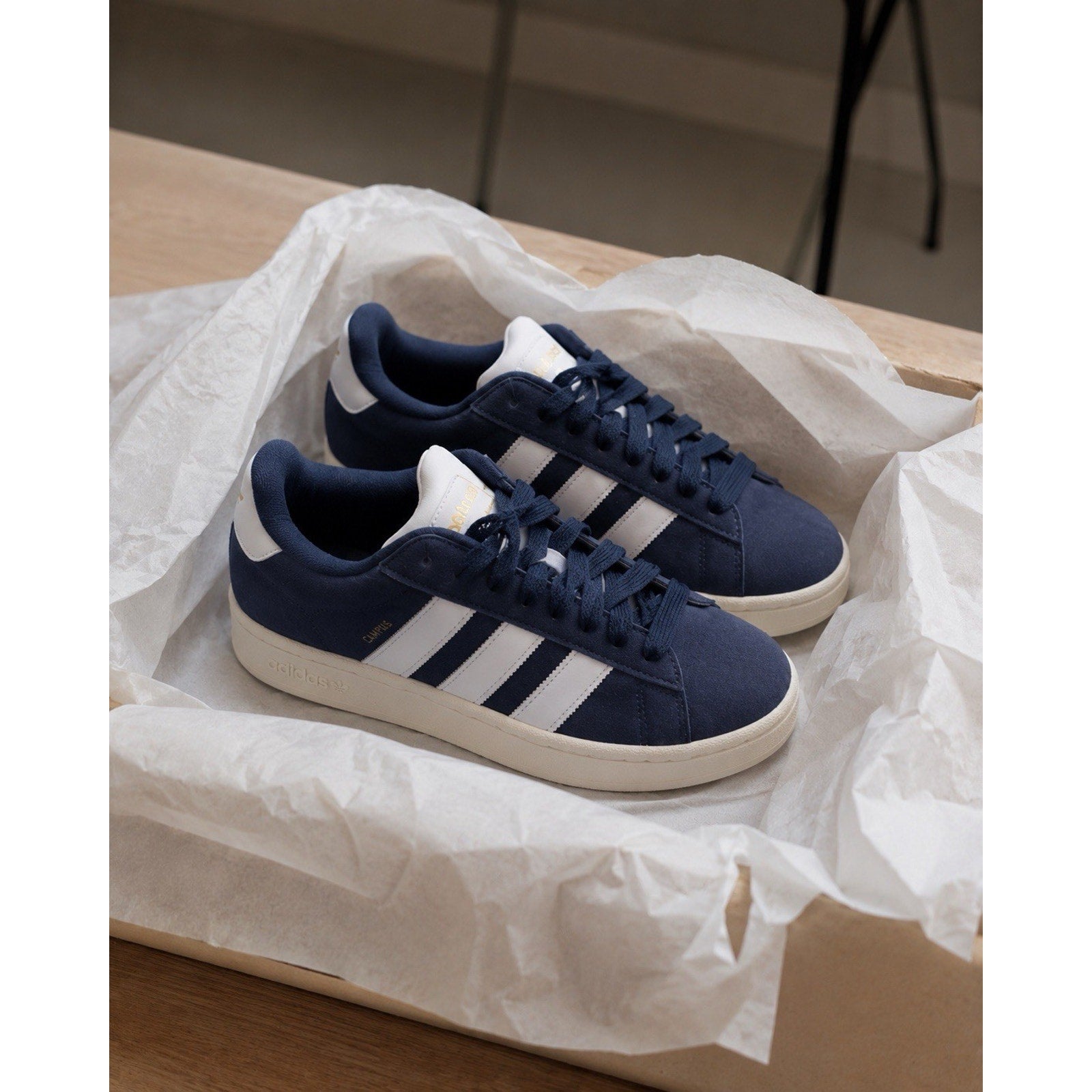Adidas Campus 00s Women’s Navy Suede White Stripe Sneakers