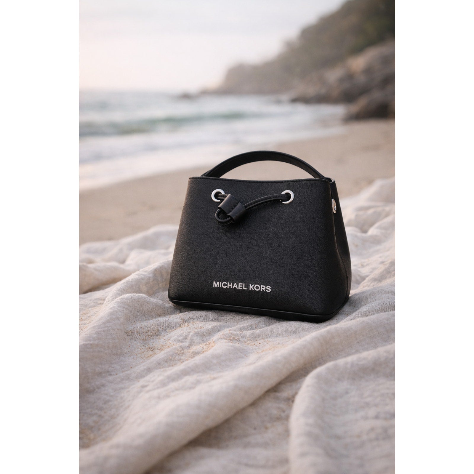 Michael Kors Suri Medium Saffiano Leather Bucket Bag Black Crossbody