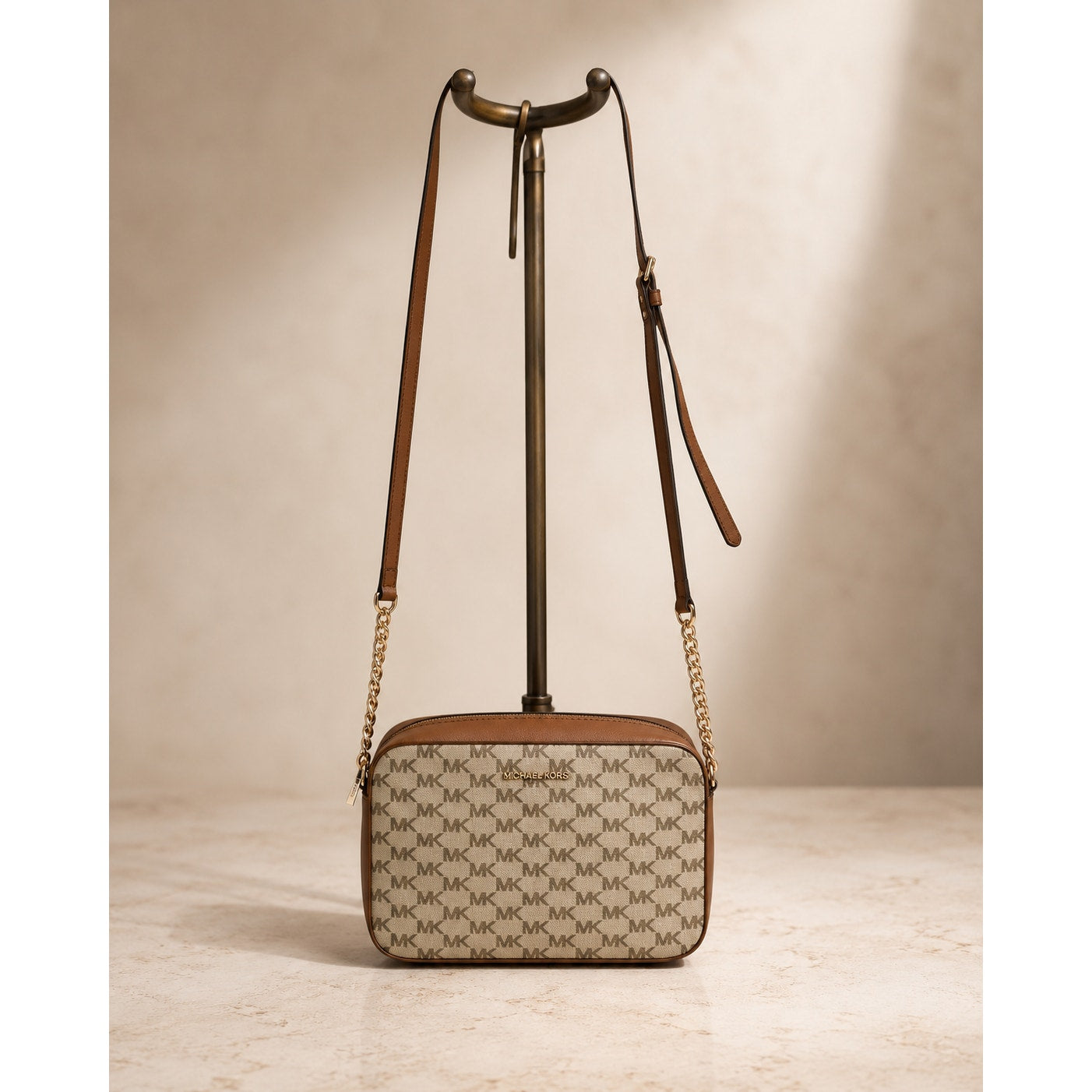 Michael Kors Jet Set Large Vanilla Logo Chain Crossbody Bag