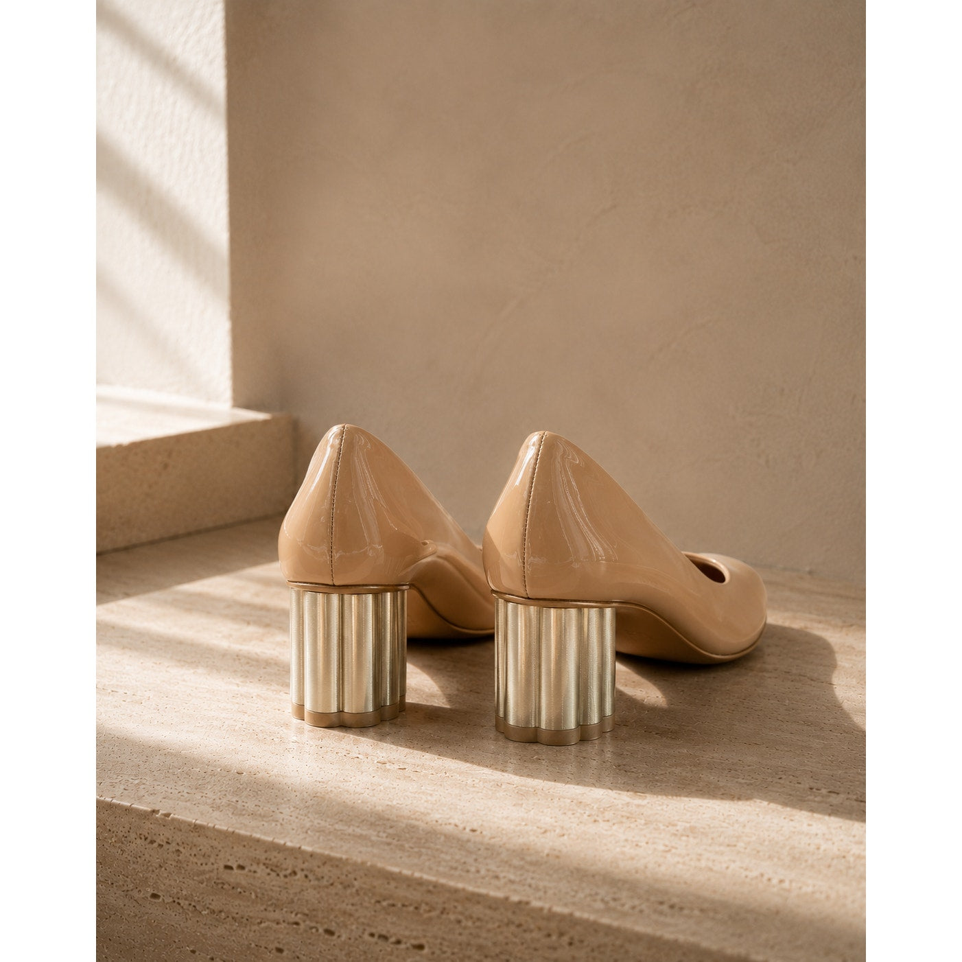 Salvatore Ferragamo Peach Pumps Gold Heel Accent Women 5.5
