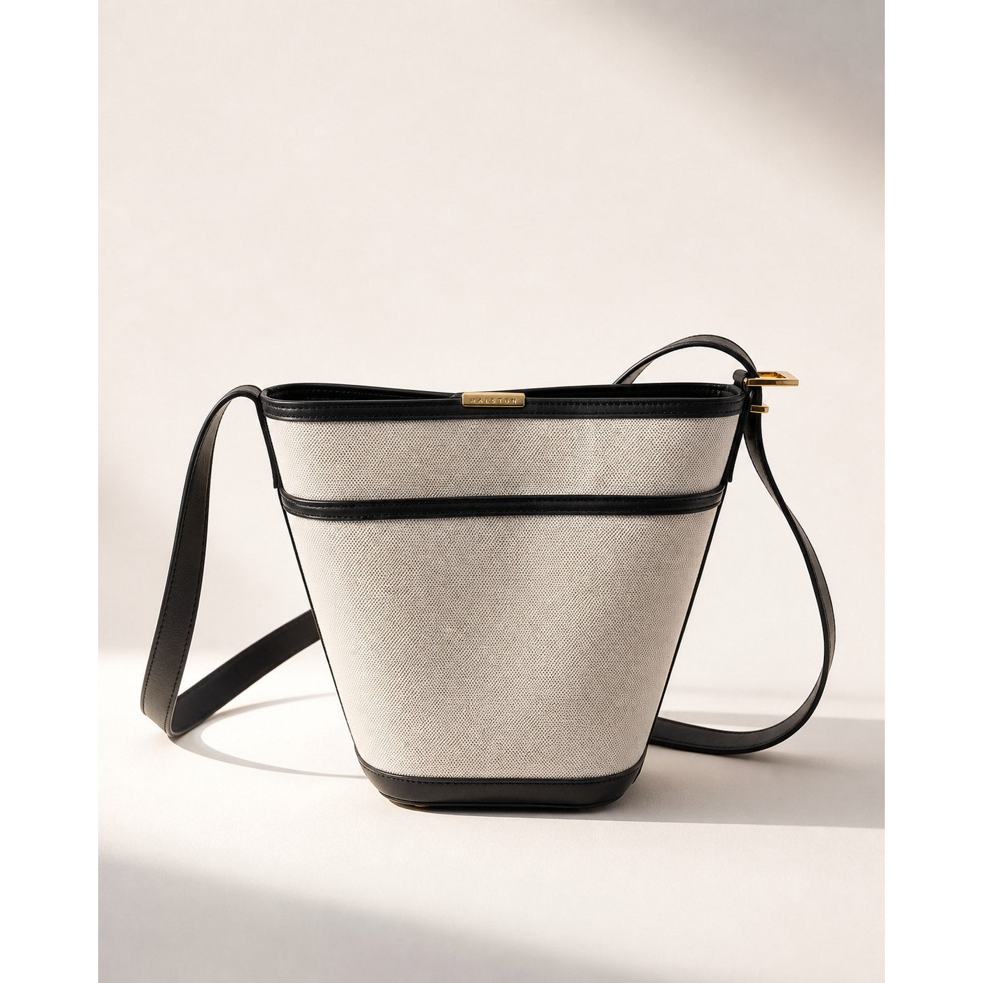 Halston Canvas Leather Trim Bucket Crossbody Bag Ivory Black Vintage