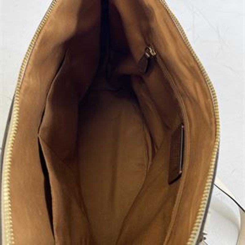 Authentic Coach Gallery Tote shoulder bag in khaki signature canvas with chalk leather trim and gold tone hardware