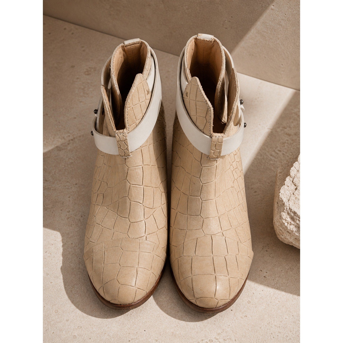 Rag & Bone Leather Ankle Boots Cream Embossed Wrap Strap Women’s 6.5