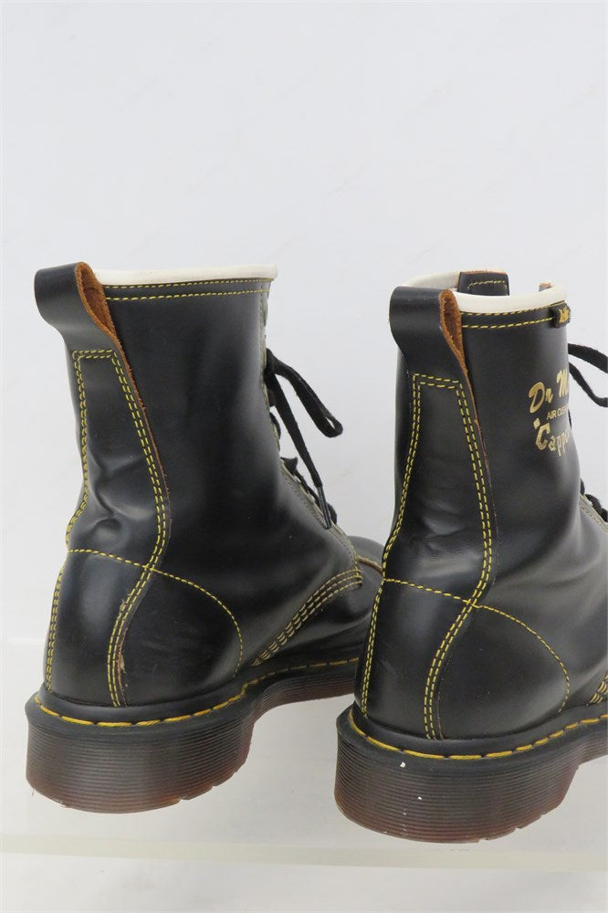 Dr. Martens Capper black leather lace-up boots men's size 8 view 9