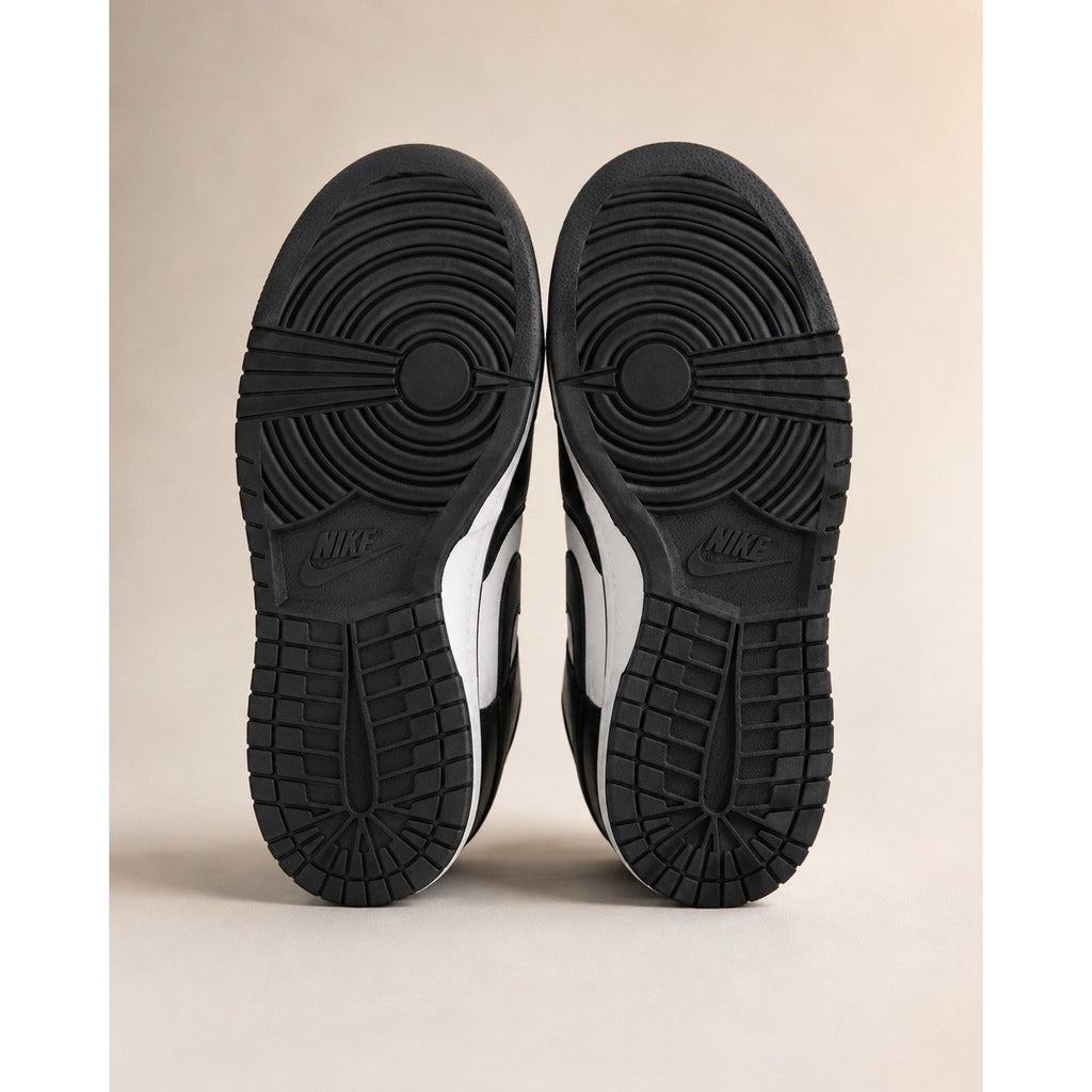 Nike Dunk Low Retro Panda Men’s Size 9 Black White Leather Sneakers